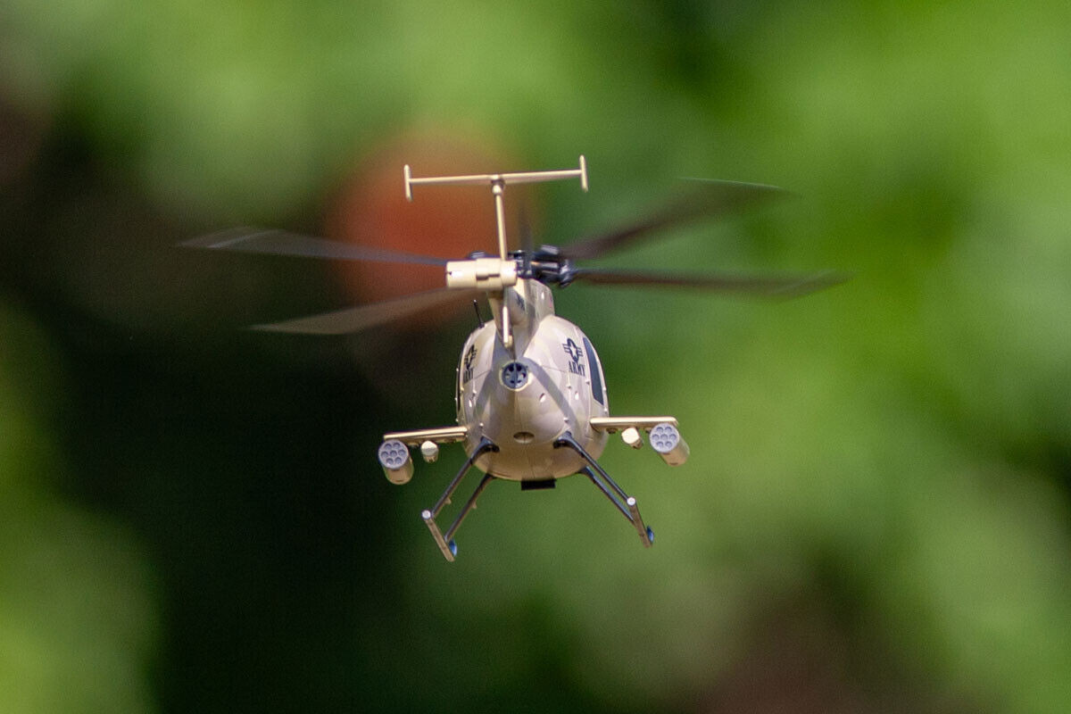 RC HELICOPTER 4 Blade HUGHES MD500 W/ Gyro Stabilization 4CH 2.4