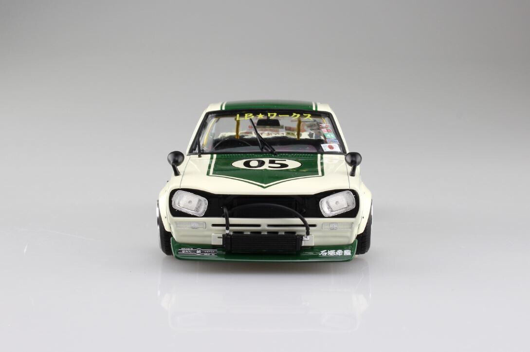 Aoshima 1/24 Nissan Skyline LB Performance Charasuka Works Plastic