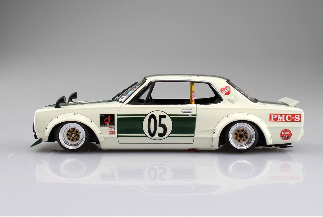 Aoshima 1/24 Nissan Skyline LB Performance Charasuka Works Plastic