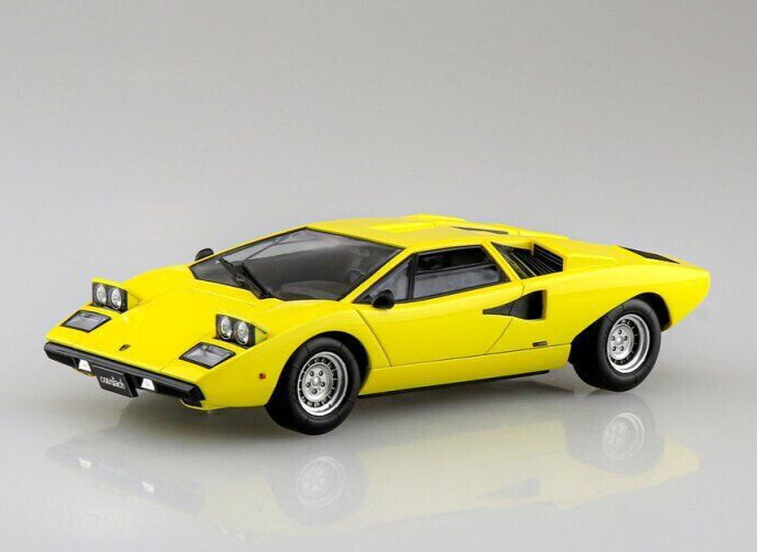 Aoshima 1/32 LAMBORGHINI COUNTACH LP400 Plastic Model Kit *BLUE*