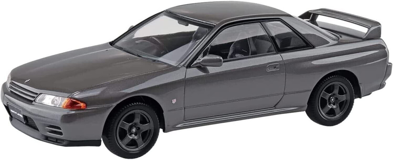 Aoshima 1/32 NISSAN Skyline R32 GT-R Plastic Model Kit -RED-