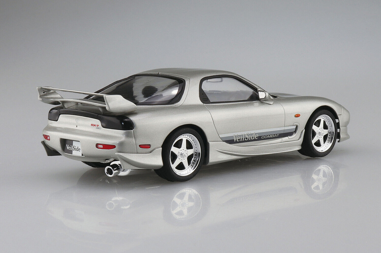 リブストックバンプラモデル Aoshima 1/24 1991 MAZDA RX7 FD3S Veilside Combat Plastic Model Kit