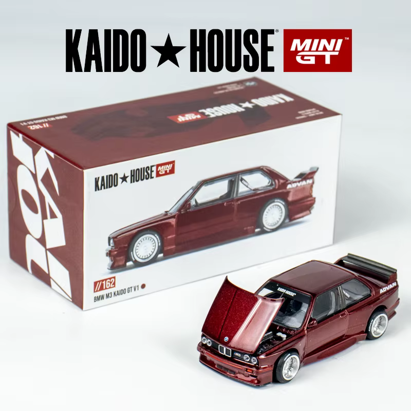 Mini GT KAIDO 1/64 BMW M3 E30 Die Cast Model