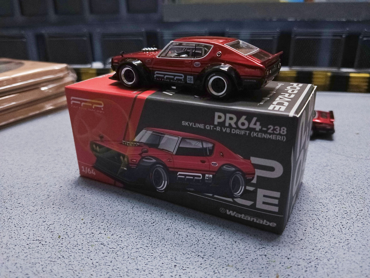 ポップレース 1/64 Fat Five Racing 2台 ボックスセット ポップレース 1/64 Fat Five Racing 2台 ボックスセット
