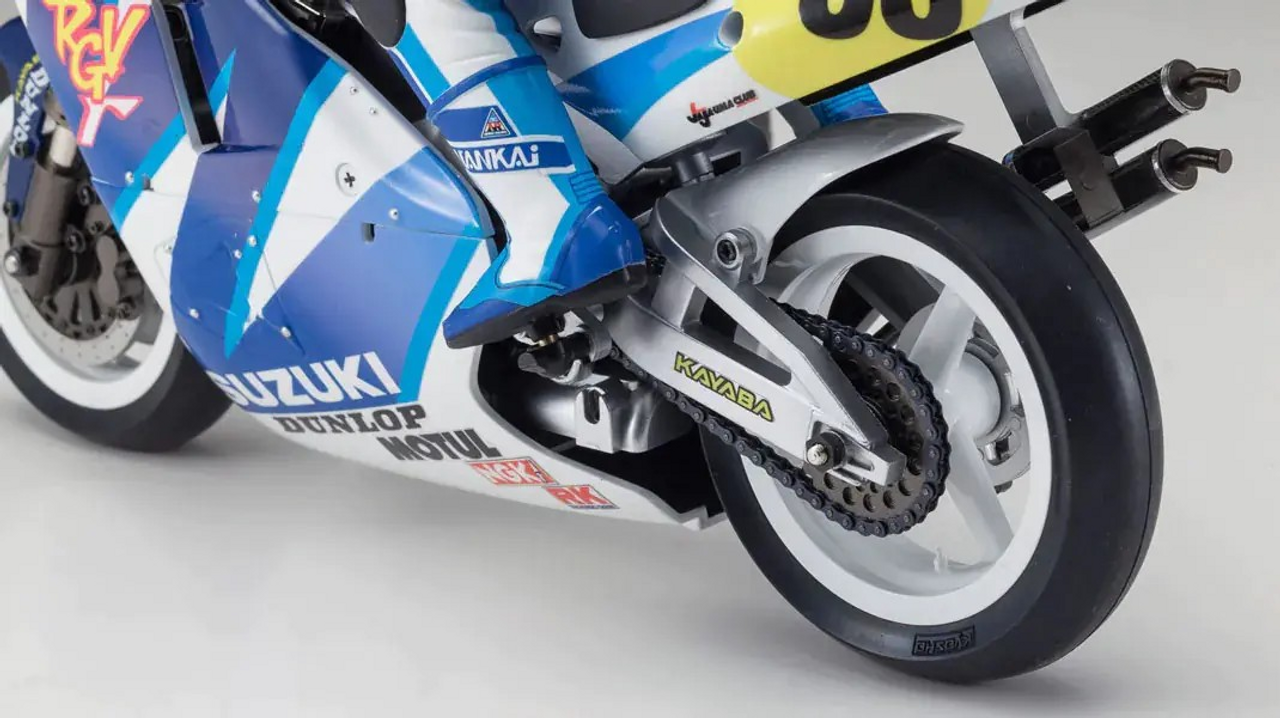 Kyosho 1/8 RC BIKE SUZUKI RGV Motorcycle 1992 HOR Hang On