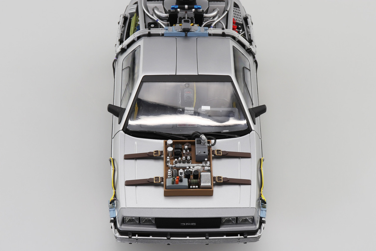 Aoshima 1/24 DMC DELOREAN Time Machine (Back To The Future 3