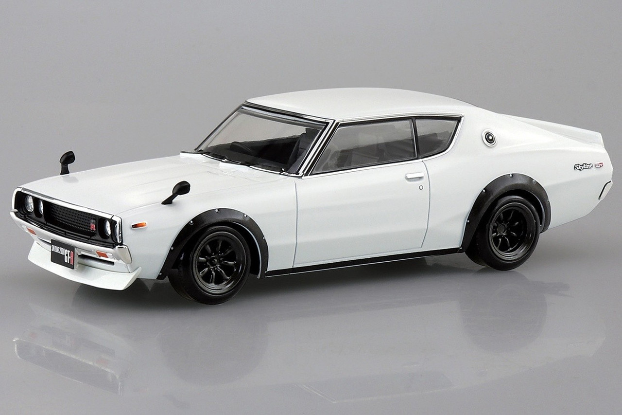 Aoshima 1/32 NISSAN SKYLINE GT-R C110 Custom Snap Model Kit *WHITE*