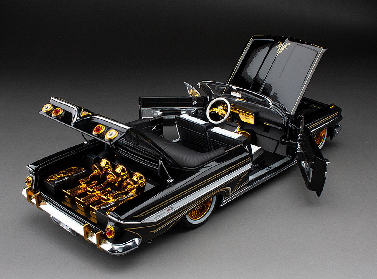 1/18 Chevrolet Impala 1961 Convertible Lowrider Model Car
