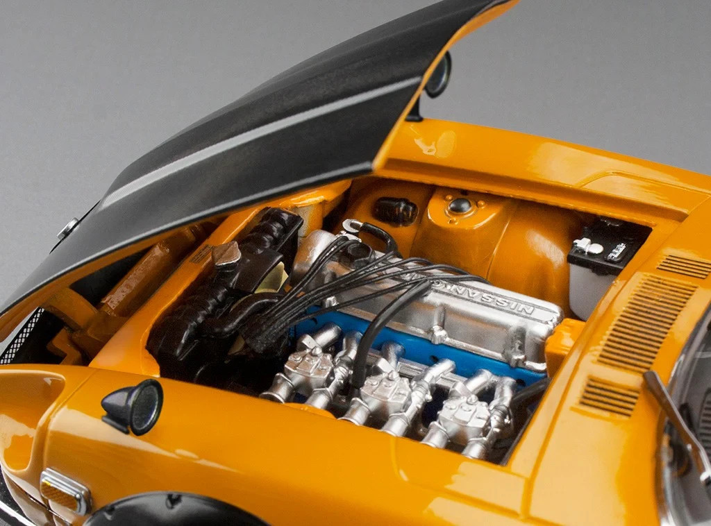 1/18 NISSAN 1970 DATSUN FAIRLADY Z S30 Model Car -ORANGE-