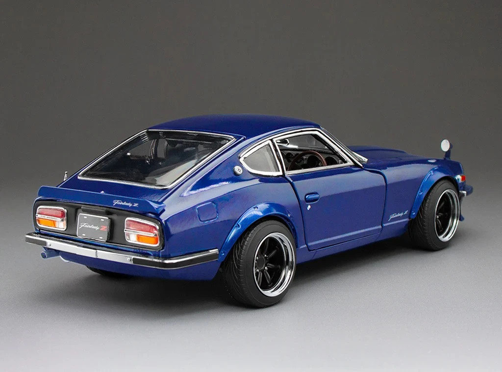 1/18 NISSAN 1970 DATSUN FAIRLADY Z S30 Model Car -BLUE-