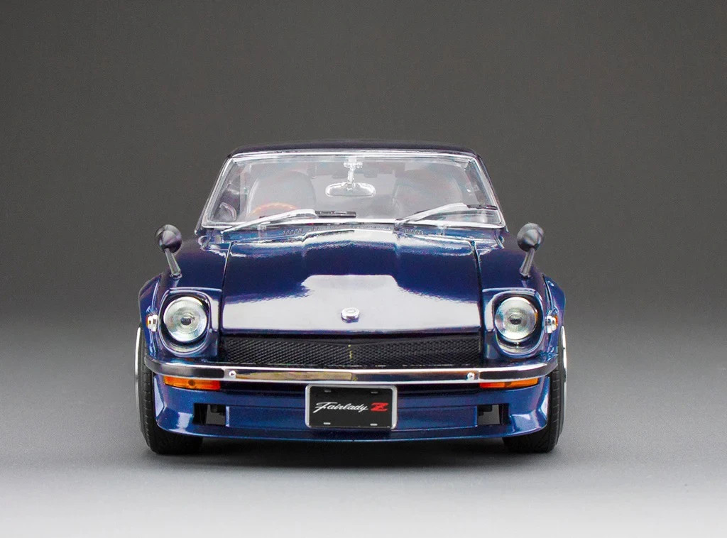 1/18 NISSAN 1970 DATSUN FAIRLADY Z S30 Model Car -BLUE-