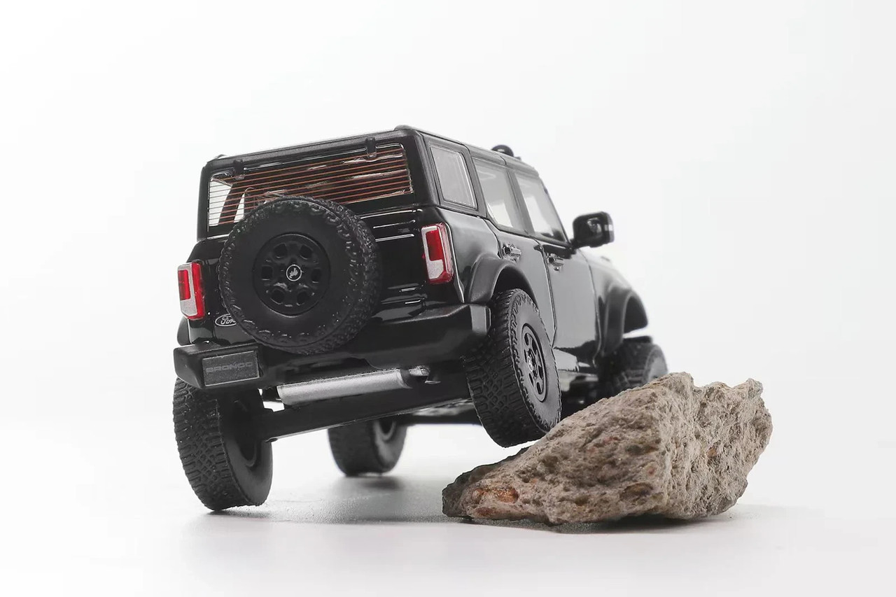 1/64 FORD BRONCO RAPTOR Die Cast Model Truck -WHITE-