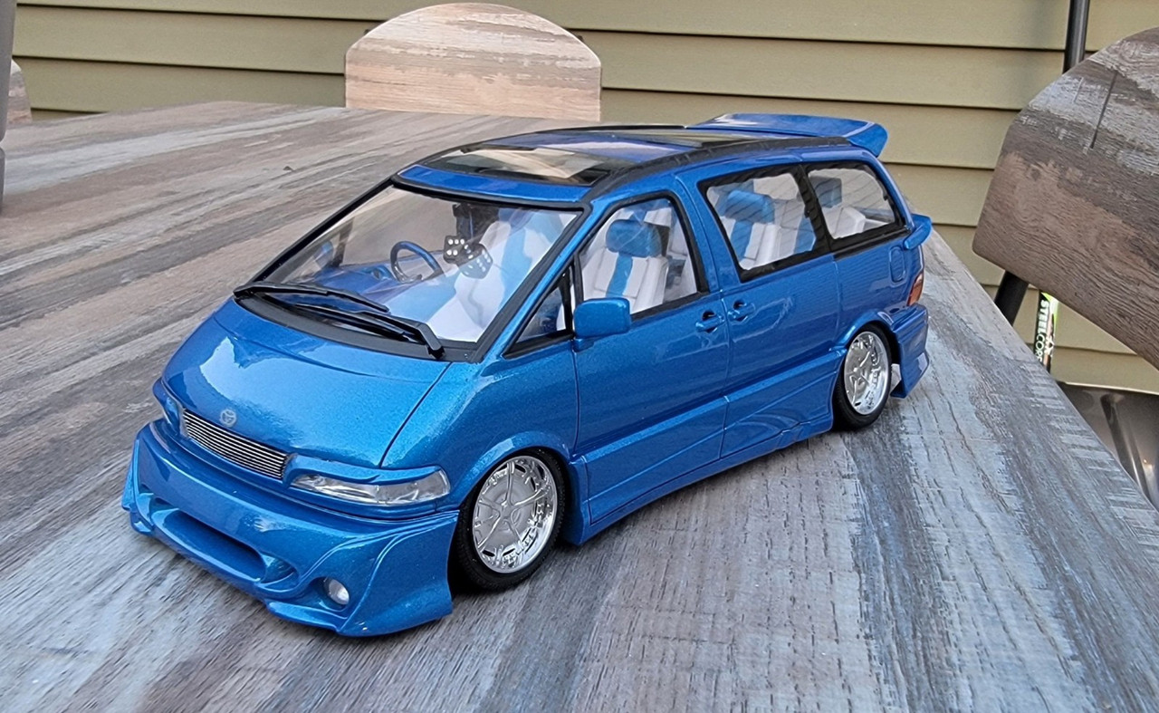 Aoshima 1/24 TOYOTA Mini Van 1998 ESTIMA Black Mafia Plastic Model Kit