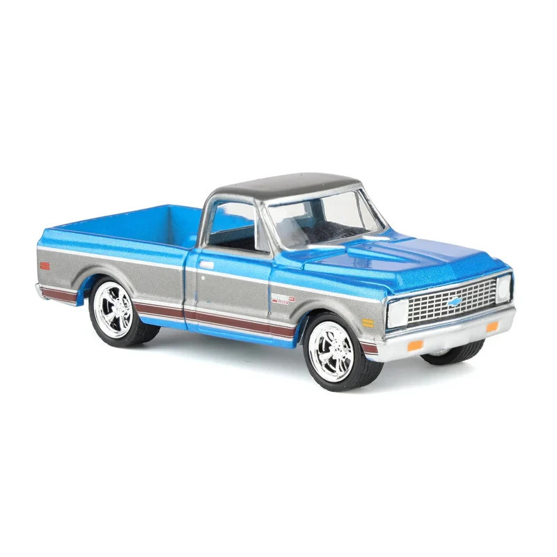 GL 1/64 CHEVY 1972 CHEYENNE C10 Short Bed Pick Up Truck -BLUE/GRAY