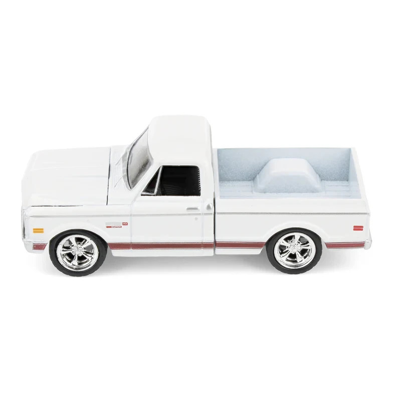 Greenlight 1/64 CHEVY 1972 CHEYENNE C10 Short Bed Pick Up Truck