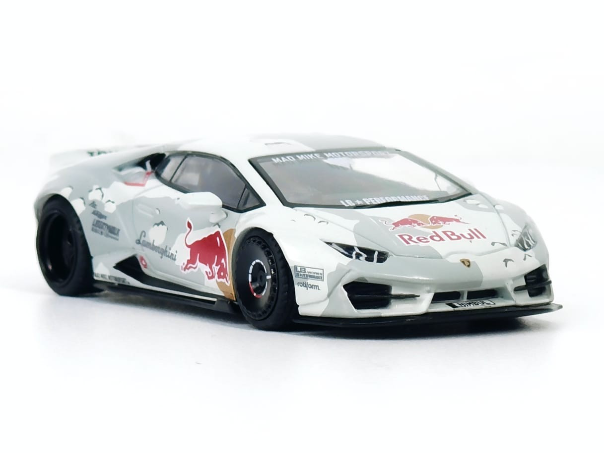 Mini GT 1/64 LAMBORGHINI HURACAN LB Works RED BULL Mad Mike Die