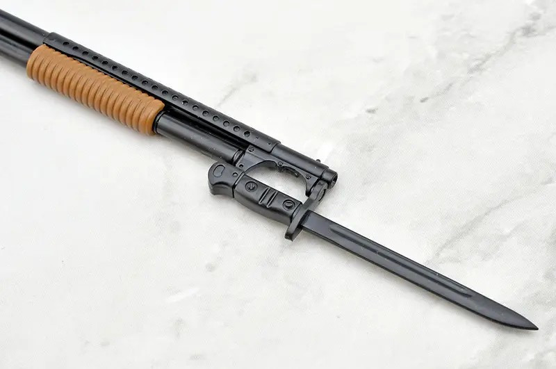 TomyTec Little Armory 1/12 M1897 TRENCH GUN SHOT GUN LA-YS01