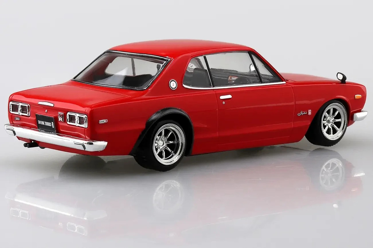 Aoshima 1/32 NISSAN SKYLINE 2000 GT-R W/ Custom Wheels Snap Model