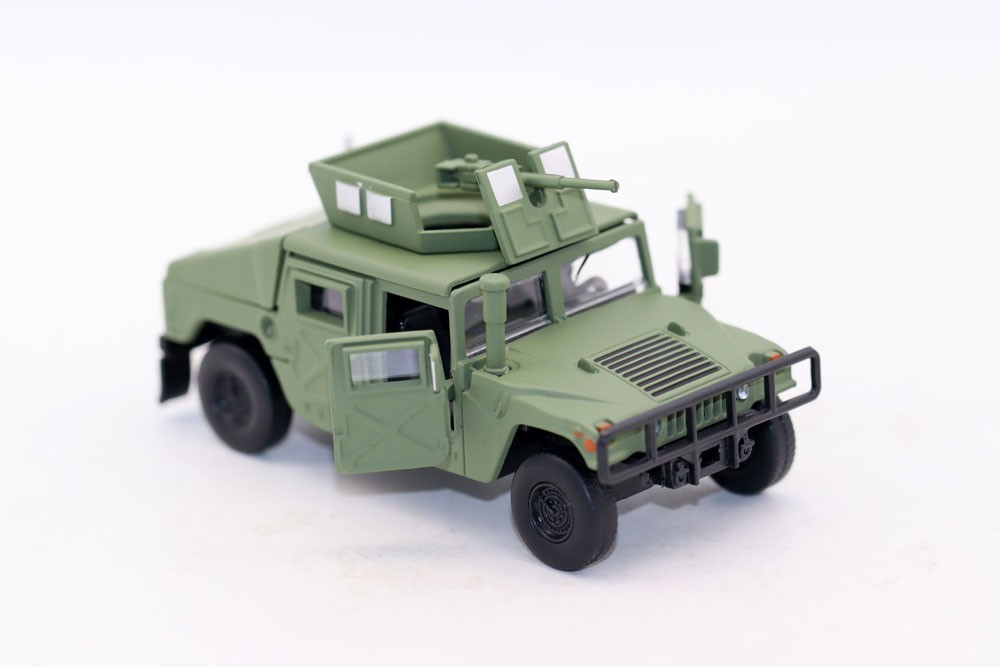 BMC 1/64 Die Cast HUMVEE 4-CT Hummer Model Truck -DRAPE GREEN