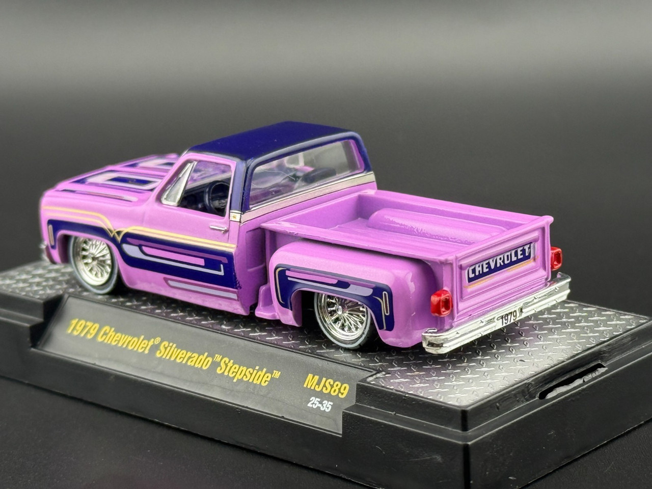 M2 1/64 1978 Chevrolet Silverado Stepside Lowrider Die Cast Model