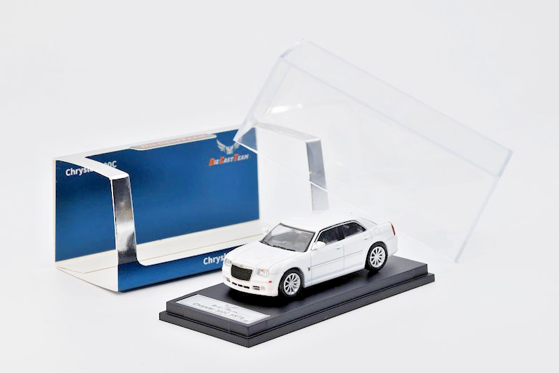 1/64 CHRYSLER 300C SRT86 Die Cast Car-WHITE-