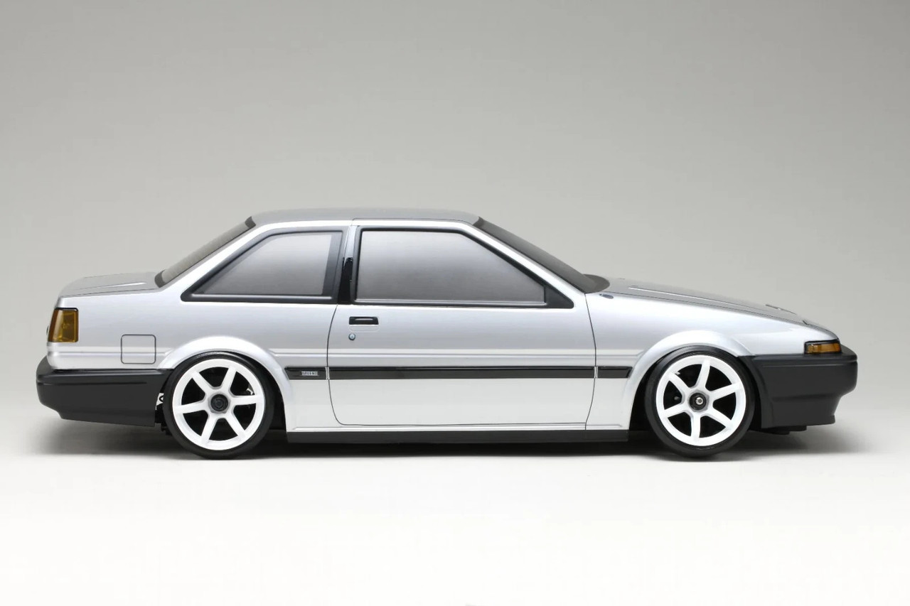 Yokomo 1/10 TOYOTA COROLLA SPRINTER TRUENO AE86 2-Door Body Shell