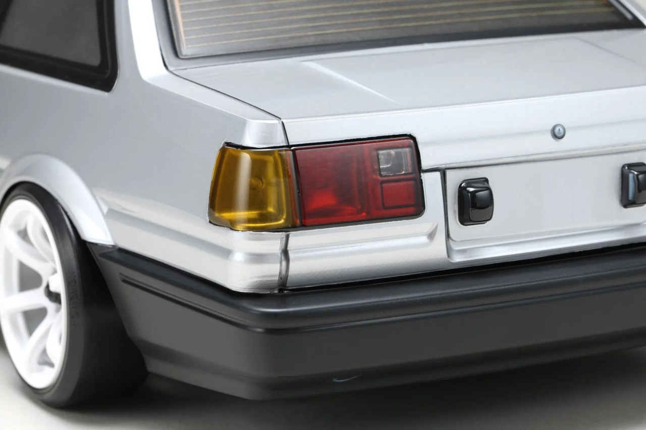 Yokomo 1/10 TOYOTA COROLLA SPRINTER TRUENO AE86 2-Door Body Shell
