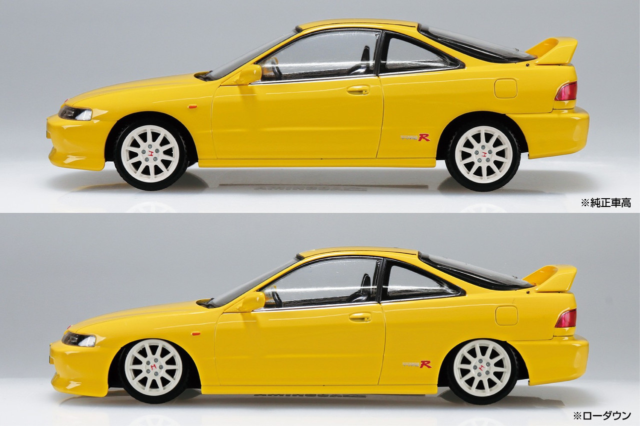 Aoshima 1/32 ACURA INTEGRA TYPE R Snap Model Kit -YELLOW-