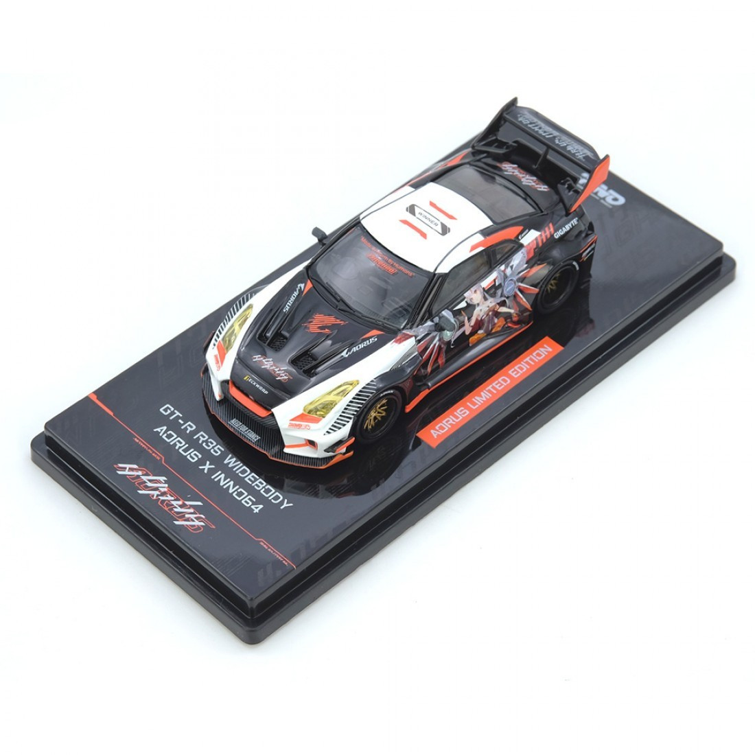 Inno 1/64 NISSAN GT-R R35 WIDEBODY AORUS X Model Car