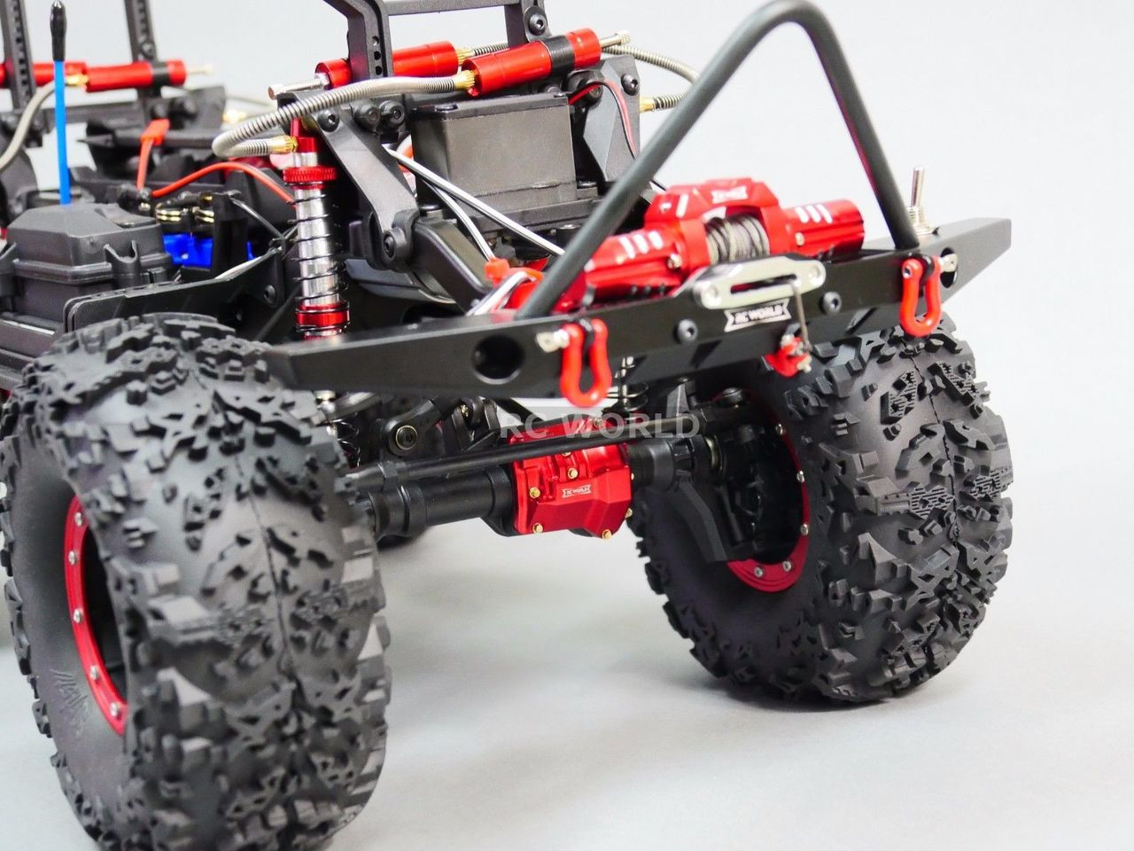 GPM Porta Differenziale Anteriore/Posteriore In Alluminio Rosso Per Traxxas TRX-4 Trail Defender Crawler (TRX4011-R)