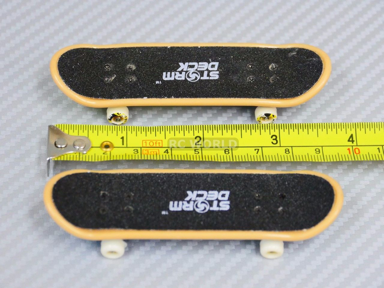 RC 1/10 Scale Accessories SKATEBOARD Finger Toy