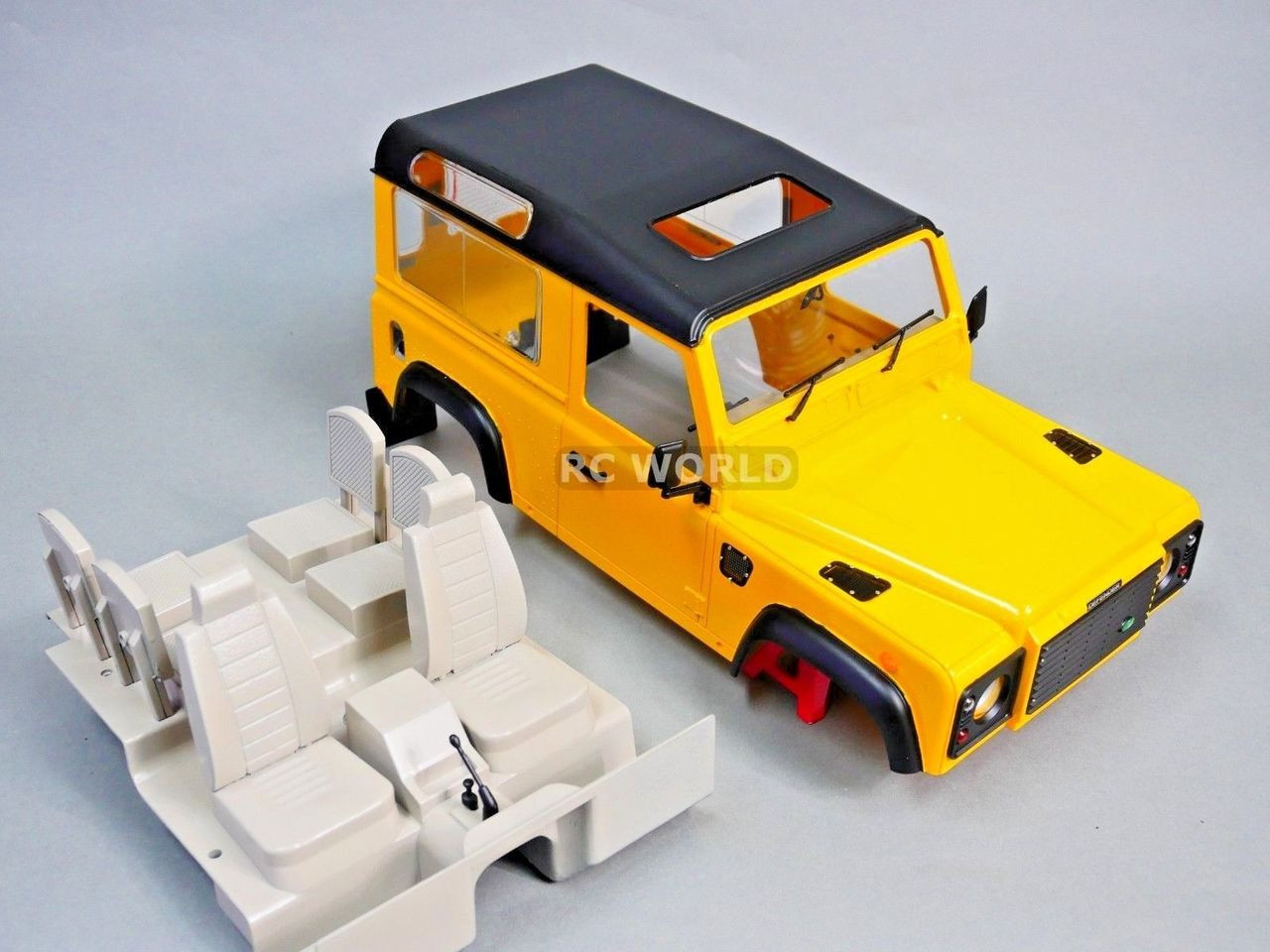 RC 1/10 Land Rover Defender 90 Hard Body W/ Interior Camel Trophy