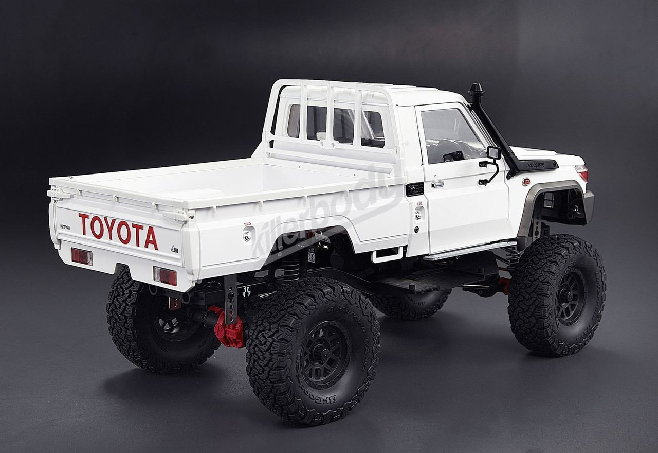 アキシャル　SCX10 ランクルボディ付 Axial SCX10 BUMPER CONNECT Killer Body Land Cruiser LC70 BODY
