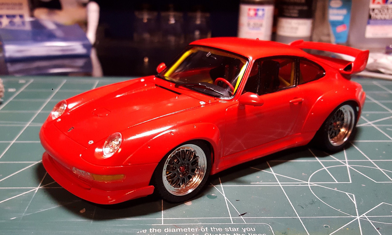 TAMIYA PORSCHE 911 GT2　ラジコンカー Tamiya 1/24 PORSCHE 911 Turbo GT2 Plastic Model Kit #24247