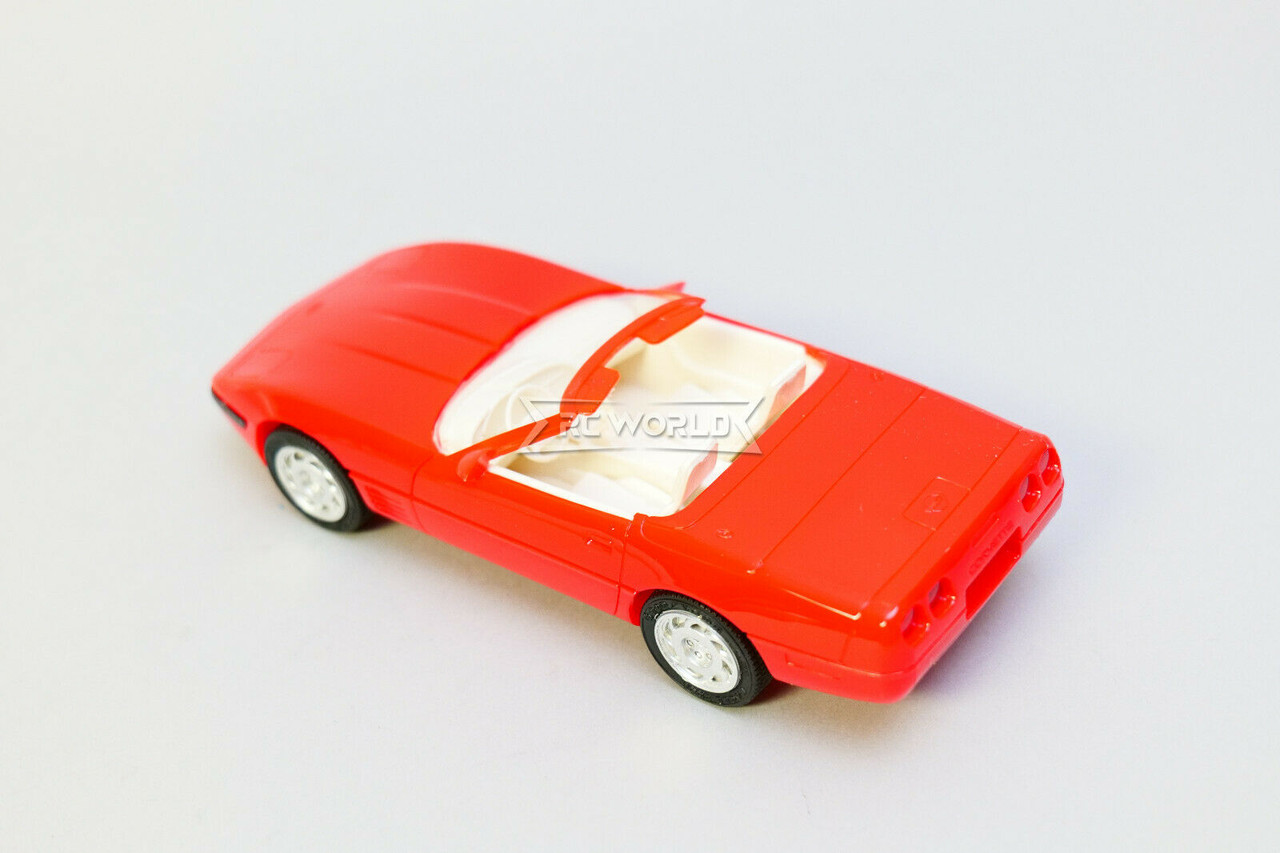AMT Ertl 1/25 1992 CHEVY CORVETTE Convertible Plastic Model CAR