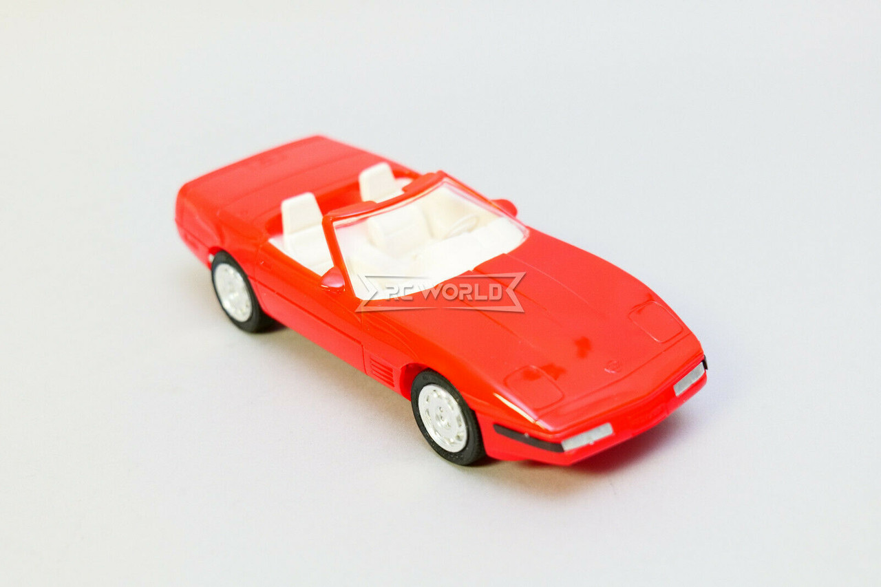 AMT Ertl 1/25 1992 CHEVY CORVETTE Convertible Plastic Model CAR