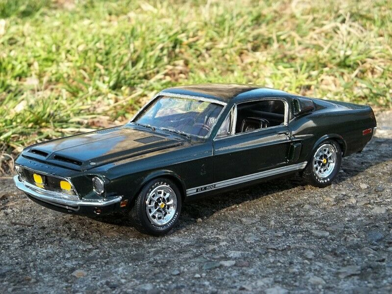 AMT 1/25 1968 Shelby GT500 2T