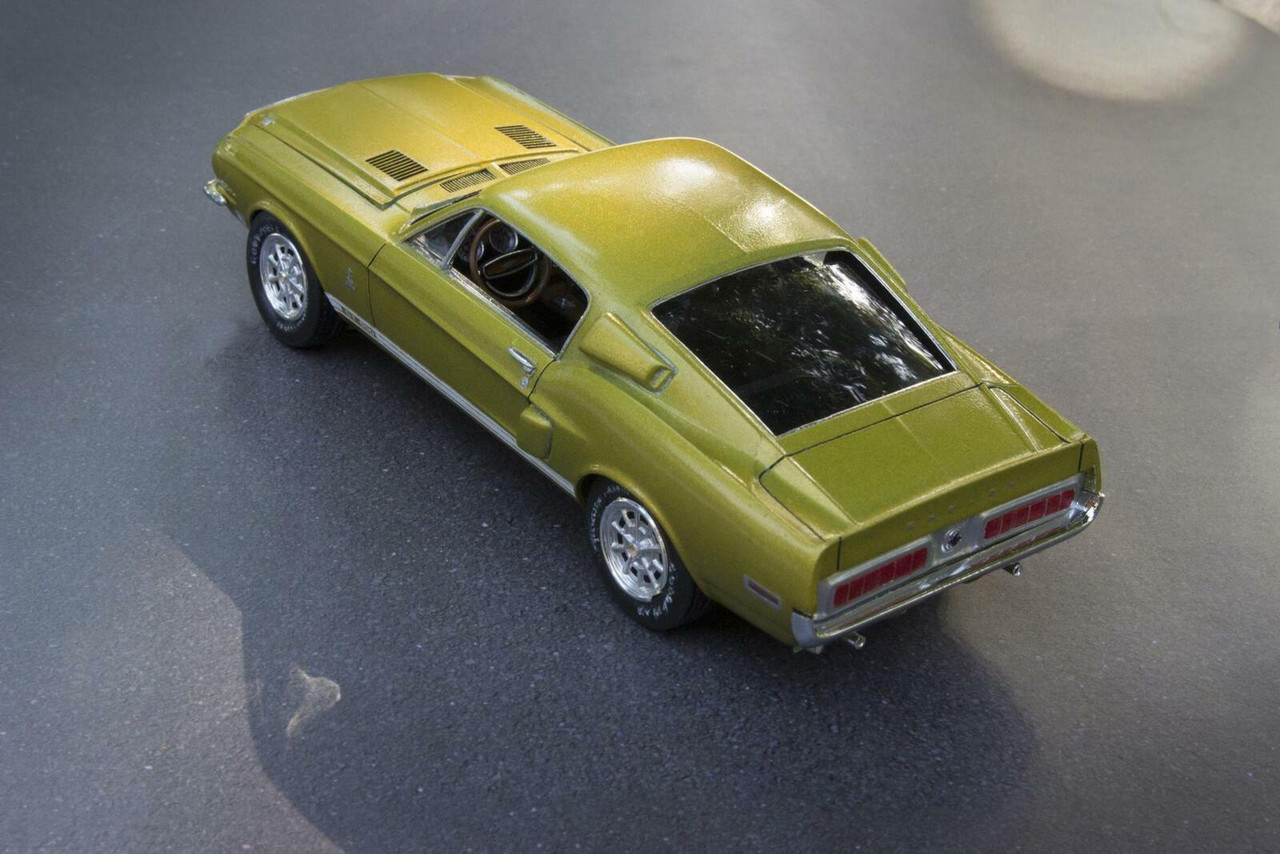 AMT 1/25 1968 Shelby GT500 2T