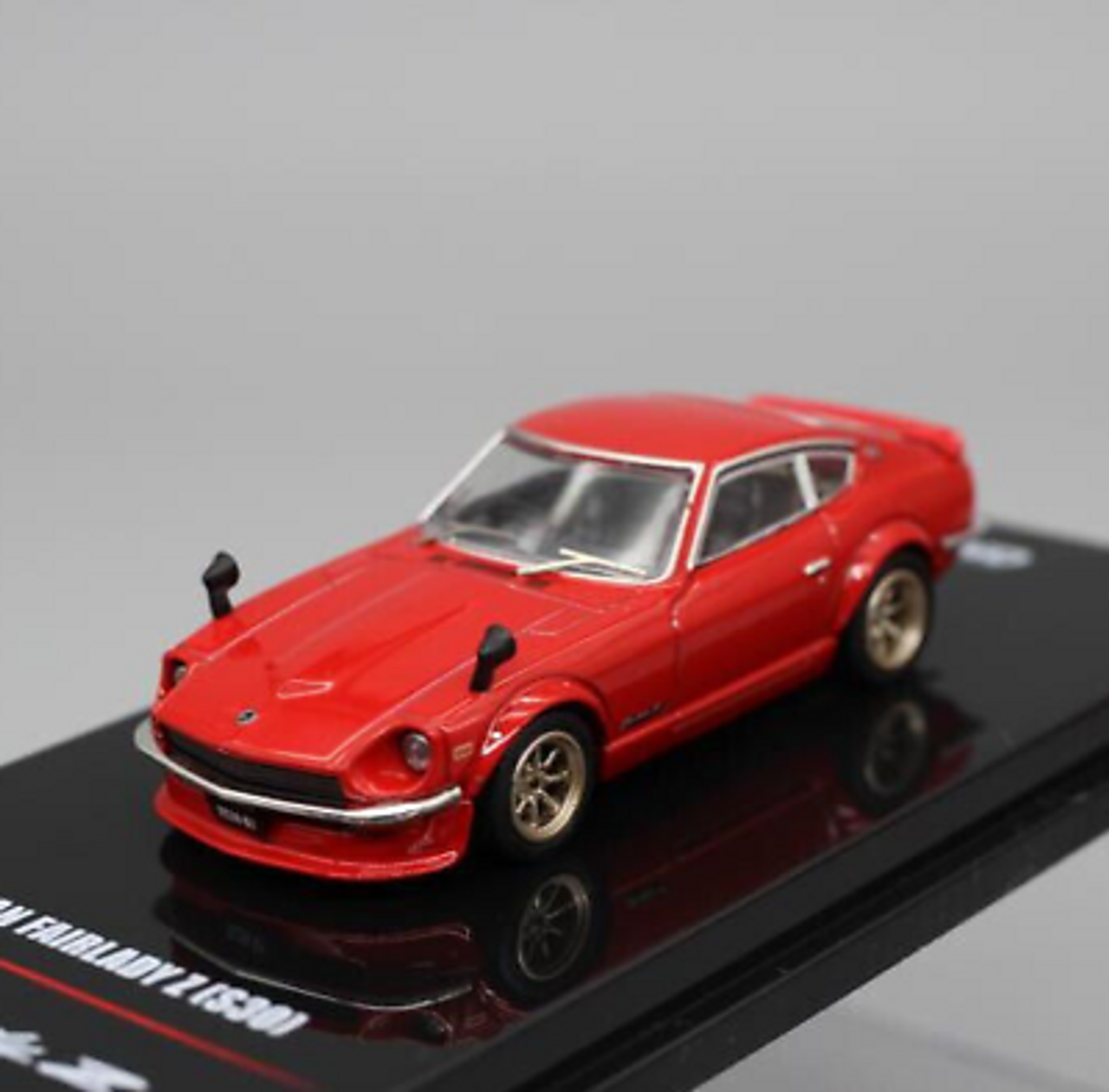 1/64 NISSAN 240Z Fairlady S30 Diecast Model Car -RED-