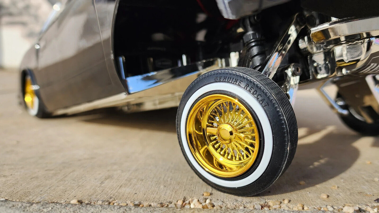 1/10 Low Rider DAYTON WIRE Rims + Tires SET Nut Covers (4PCS