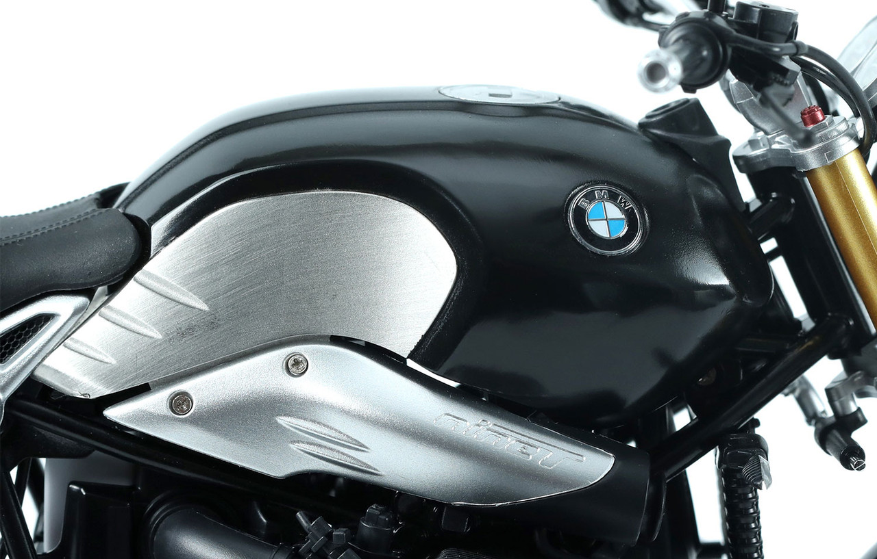 BMW 500 c.c. Rennsport プラモデル 1:9 Amazon.co.jp: モンモデル 1/9スケール BMW R nineT : ホビー