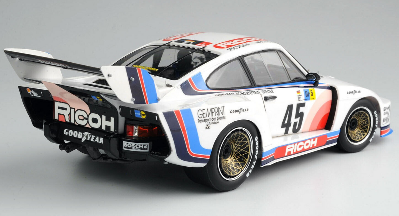 Platz 1/24 Series: Porsche 935 K2 1978 LM Plastic Model Kit