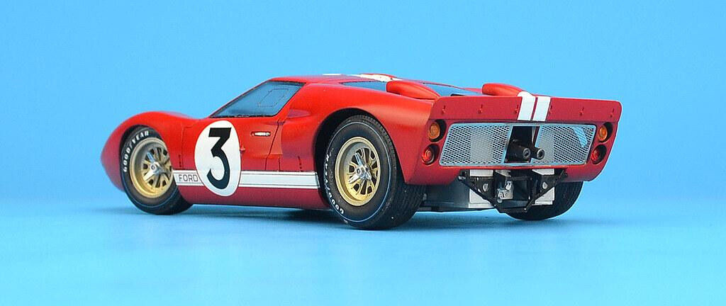 Fujimi 1/24 RS-51 Ford GT40 Mk.II 1966 Le Mans Car Plastic Model Kit