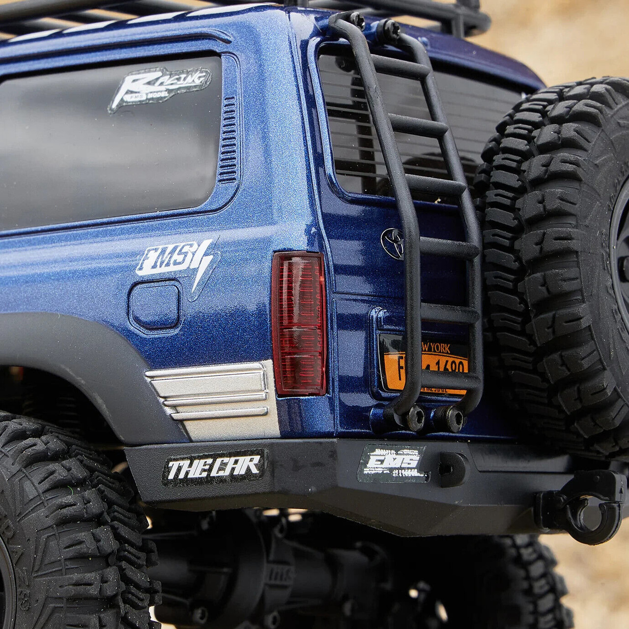 RC 1/18 Truck Toyota LAND CRUISER LC80 V2 2-Speed 4X4 *RTR* -GRAY-