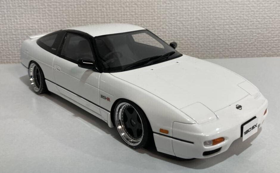 Fujimi 1/24 1996 NISSAN 180SX RPS13 Plastic Model Kit