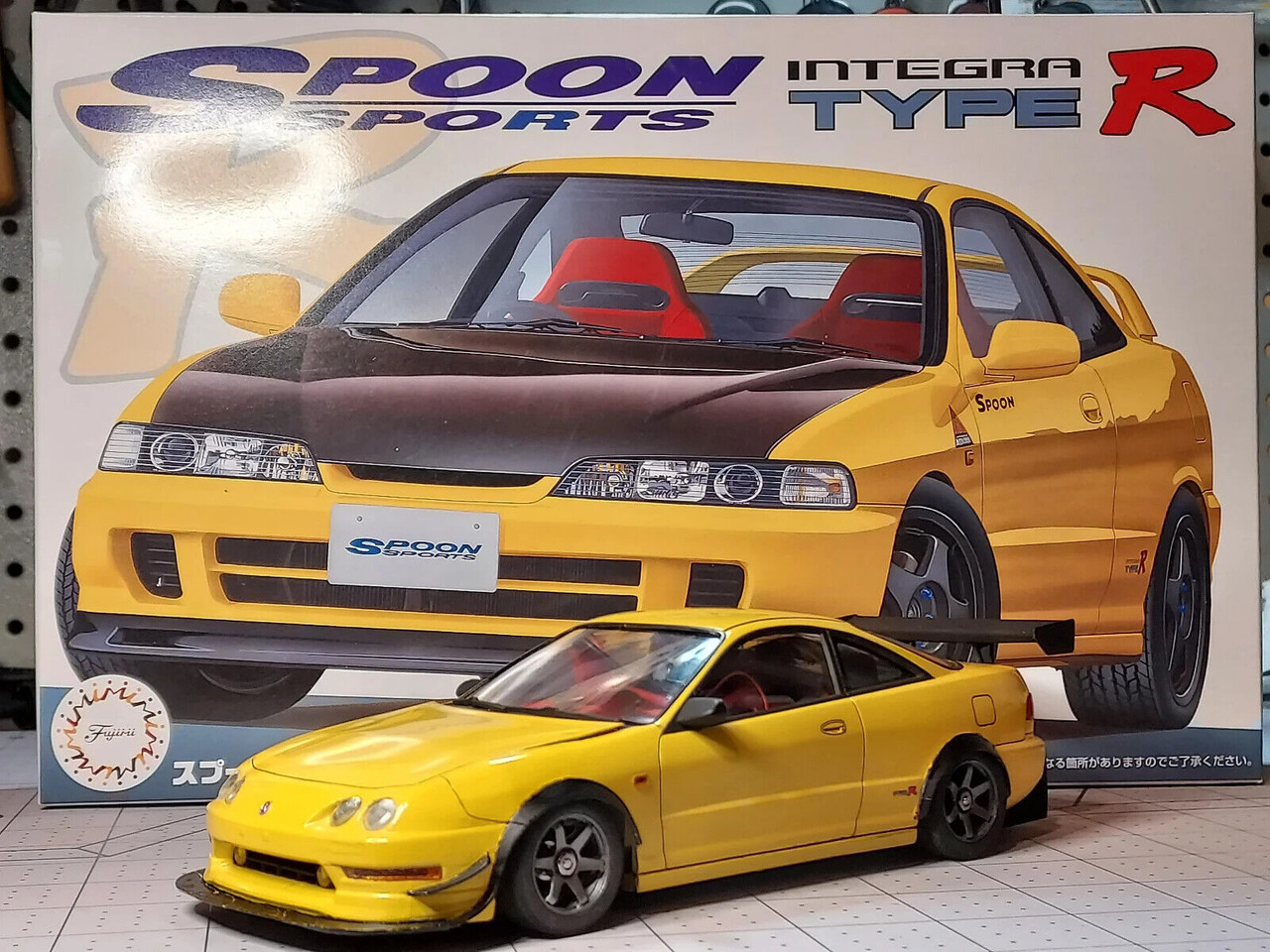 Fujimi 1/24 ACURA INTEGRA Type R Spoon Plastic Model Kit