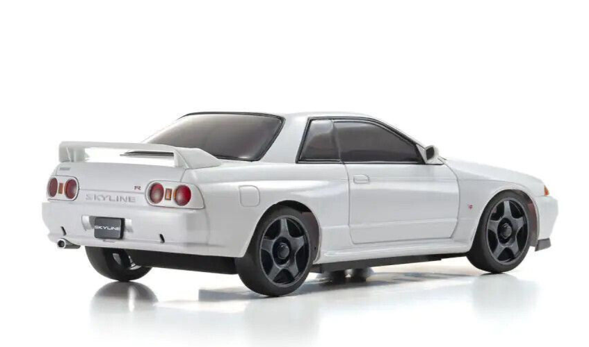 1⁄64 Kyosho REEBOK NISSAN SKYLINE GT-R R32 GROUP A diecast car