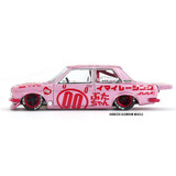 Mini GT KAIDO 1/64 DATSUN 510 PRO STREET *PINK* Die Cast Model