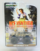 Green Light Hollywood 1/64 Die Cast 1989 CHEVROLET S-10 Truck Camo