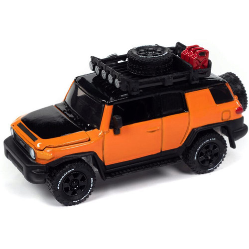 Johnny Lightning 1/64 Die Cast 2007 TOYOTA FJ CRUISER 4X4 -GREEN-